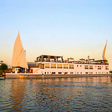 SB Serenity Nile Majestic Dahabiya